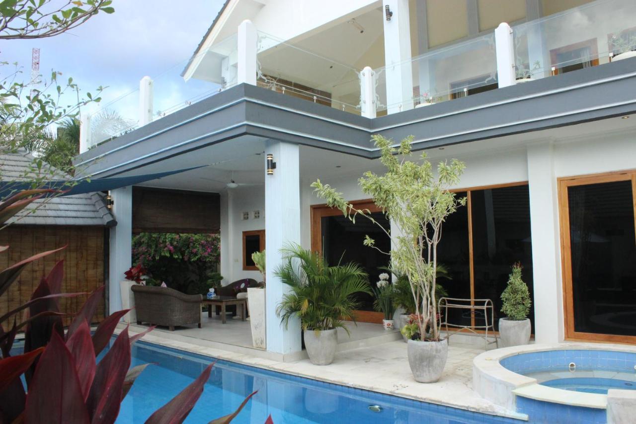 Kartika Villas Lovina Exteriör bild